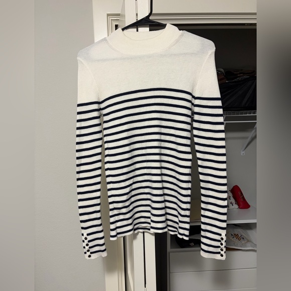 Sézane Sweater - Picture 2 of 6